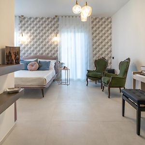 Maiolica Rooms